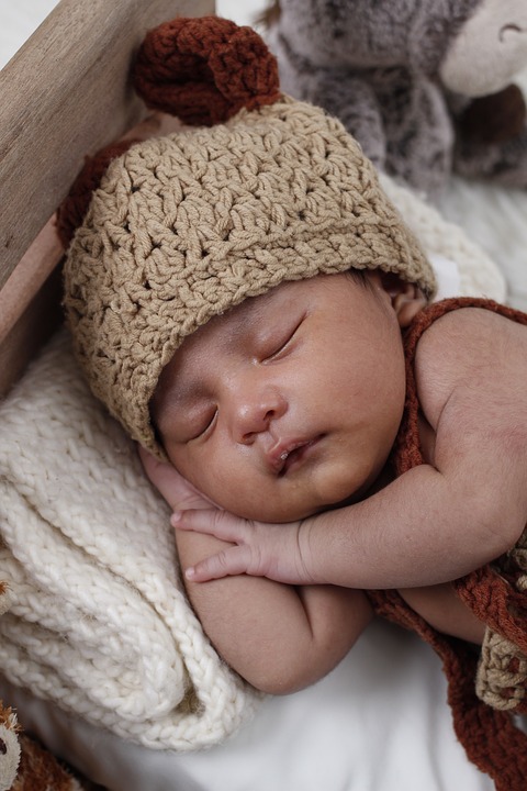 Tips to Knit Outstanding Bonnet for Baby